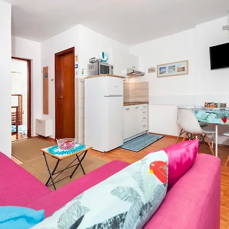 Apartments Aja And Stefy Rovinj Kültér fotó